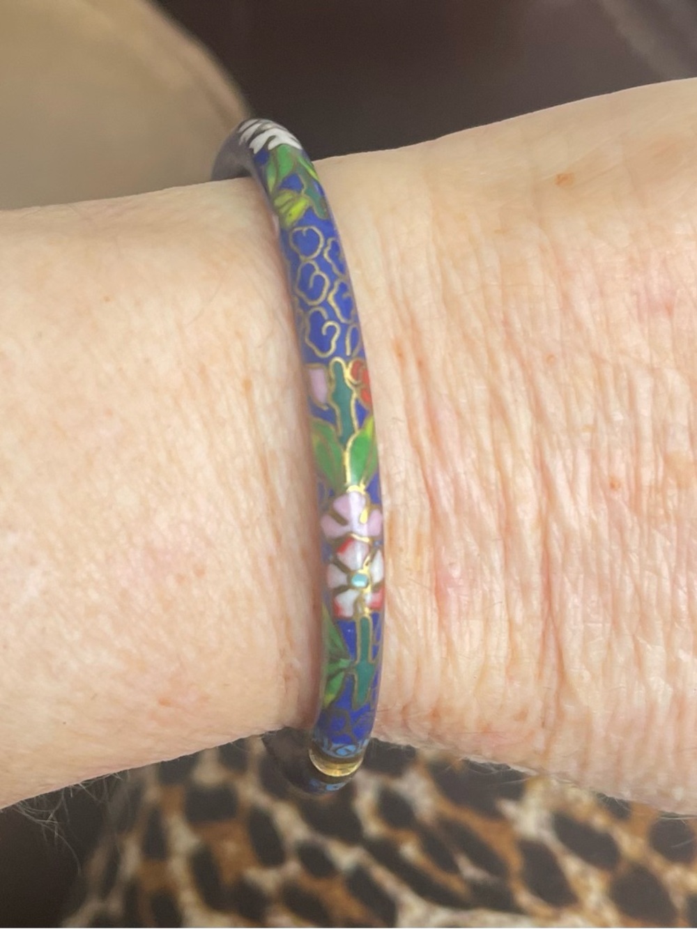 ⚜️Vintage Brass Cloisonné Hinged Bangle Bracelet